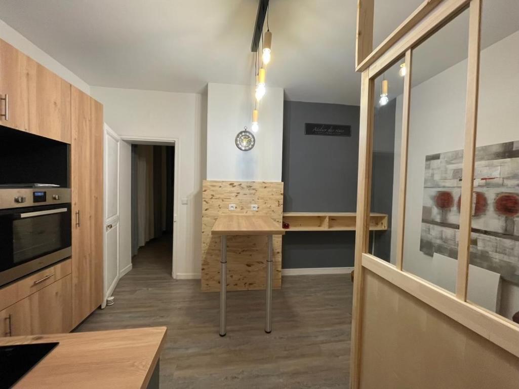 Logement Entier: Appartement Avec Terrasse Quartier De La Gare Амбуаз Экстерьер фото